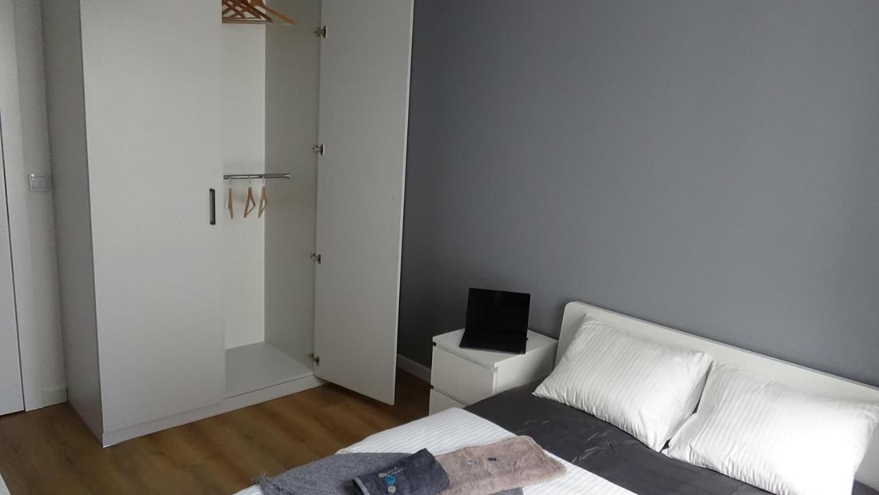 Esperion 7 Days Appartamento Varsavia Esterno foto